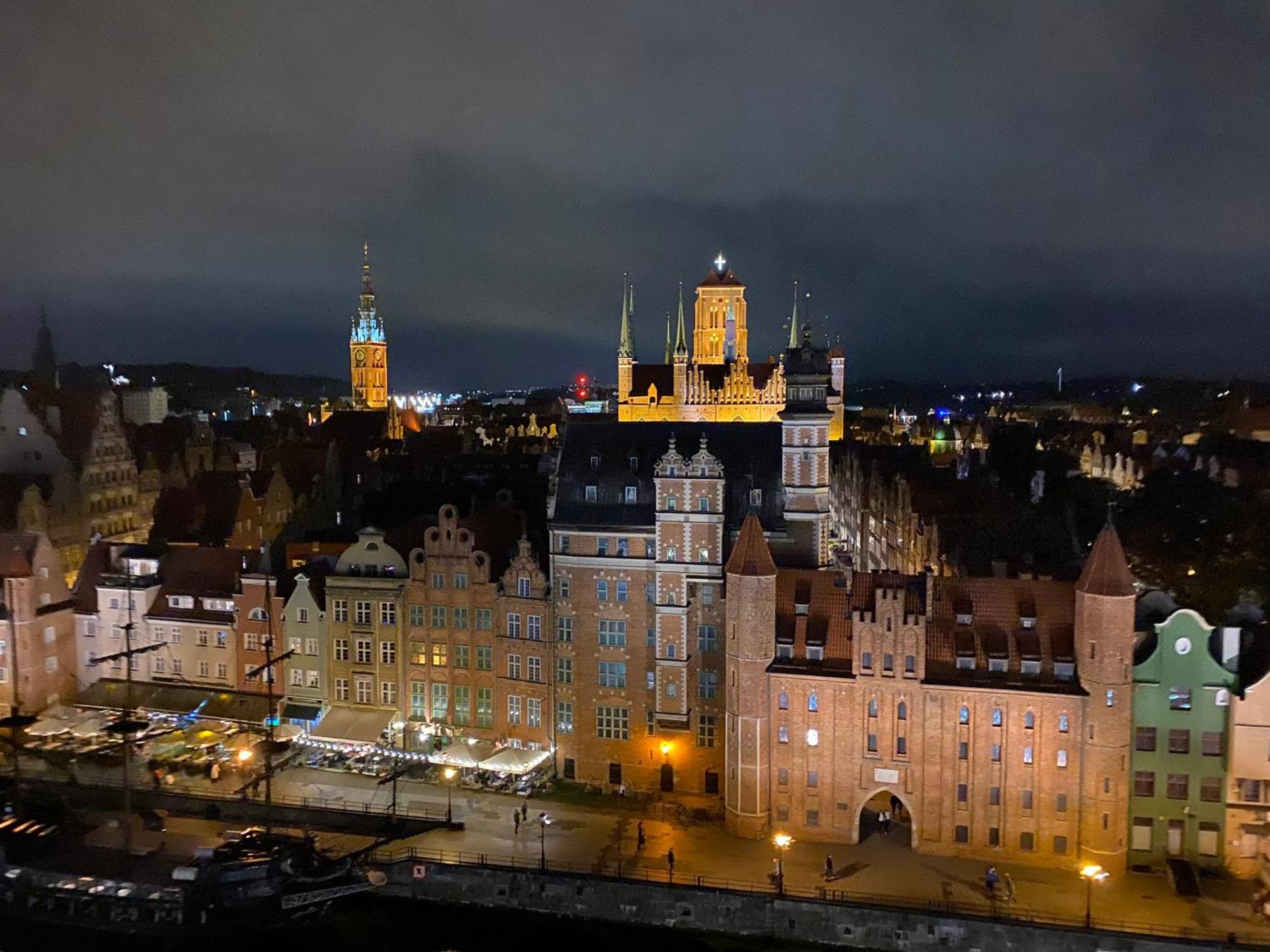 Eak Apartments-Nadmotlawie Gdańsk Exteriör bild